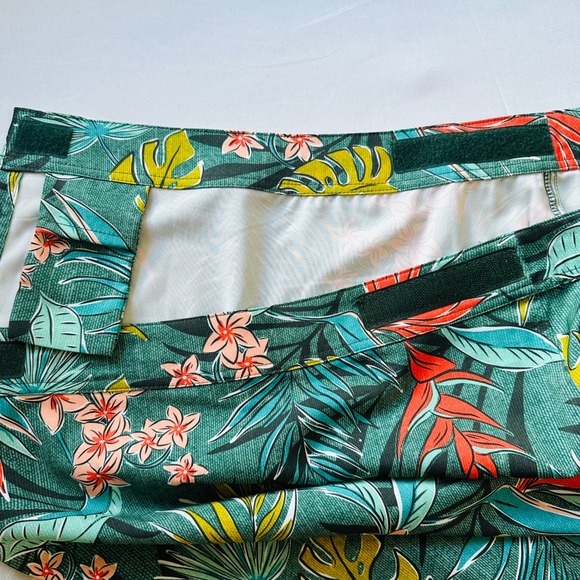 Rip Skirt Hawaii Green Floral Tropical Print Womens M Coastal Resort Vacation - Picture 2 of 6